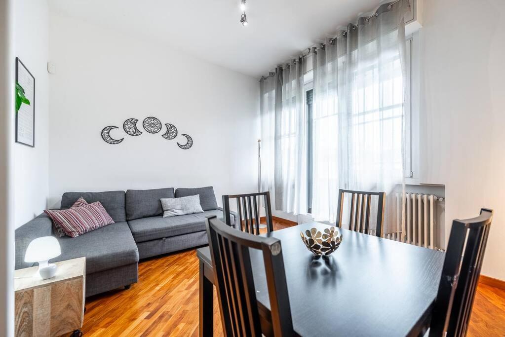 Carrobbio'S Nest - Elegant With Wifi And Netflix Apartment มิลาน ภายนอก รูปภาพ